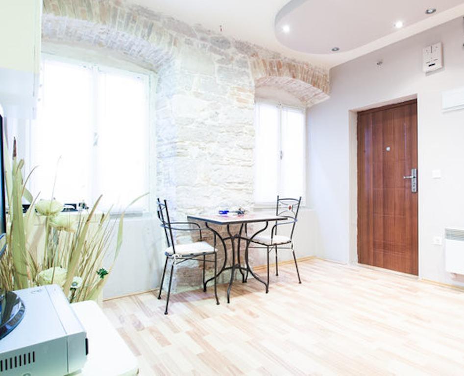 Zara City Apartments Szoba fotó